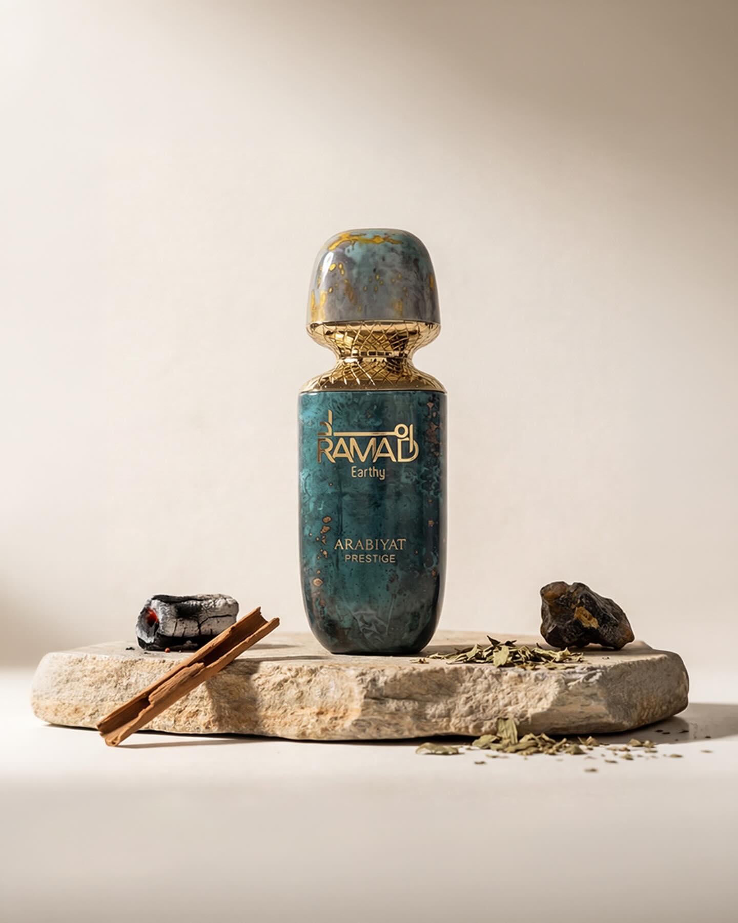 ARABIYAT PRESTIGE - RAMAD EARTHY 3.4FL.OZ EXTRAIT DE PARFUM FOR WOMEN AND MEN